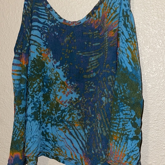 Mossimo top - Picture 2 of 5